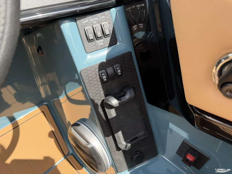 Slide: The Image of MasterCraft NXT24 2027 - 15
