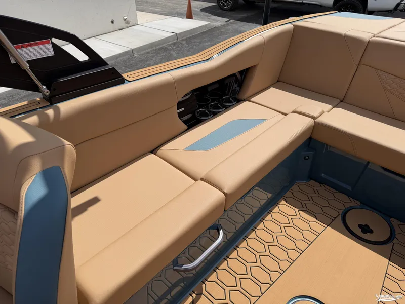 Slide: The Image of MasterCraft NXT24 2027 - 7