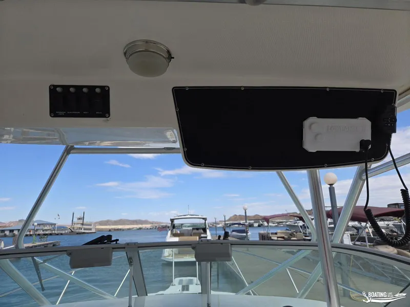 Slide: The Image of Boston Whaler 275 Conquest 2005 - 16