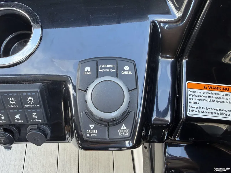 Slide: The Image of Yamaha 242X 2020 - 14