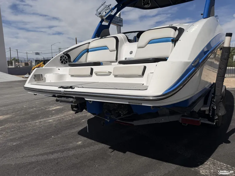 Slide: The Image of Yamaha 242X 2020 - 16