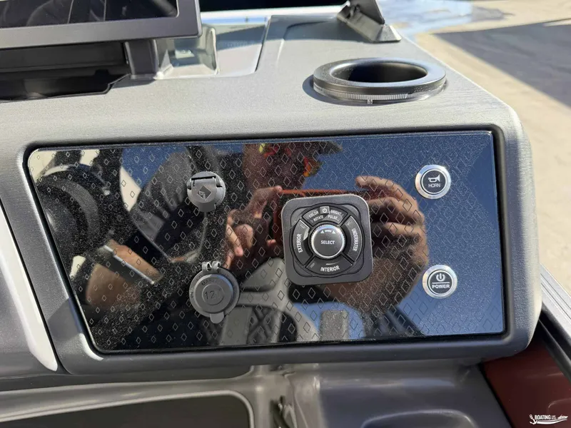 Slide: The Image of Bennington M26 SL 2027 - 15