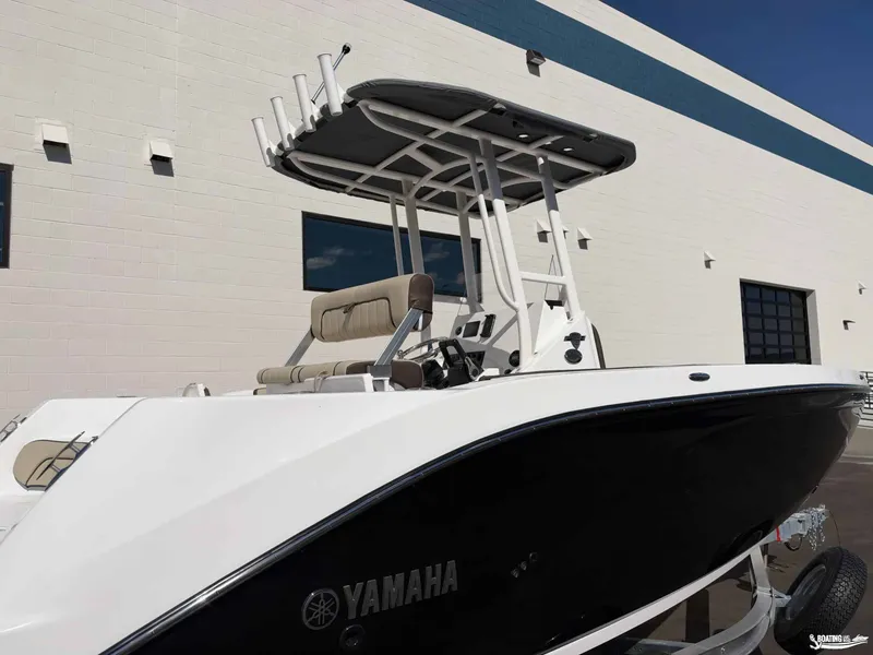 Slide: The Image of Yamaha 222FSH Sport  2027 - 14