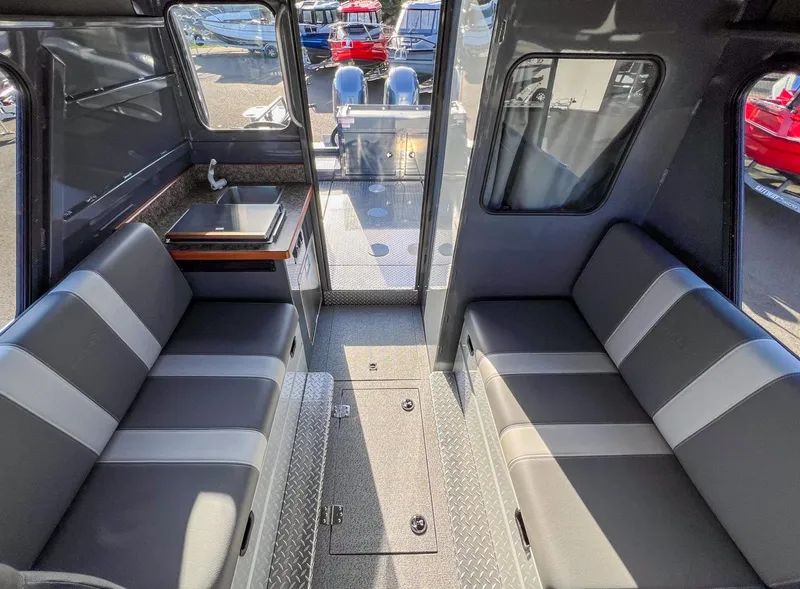 Slide: The Image of Hewescraft 250 Alaskan 2026 - 13