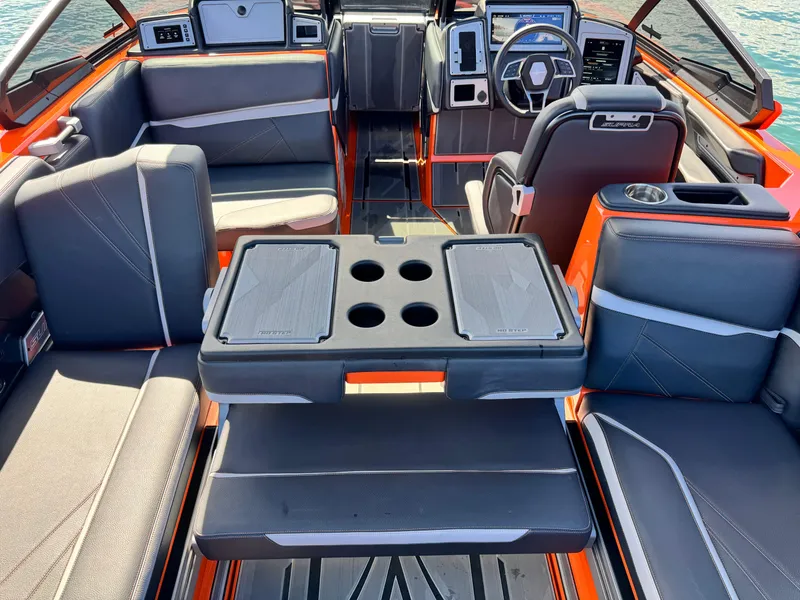 Slide: The Image of Supra SL 550 2022 - 8