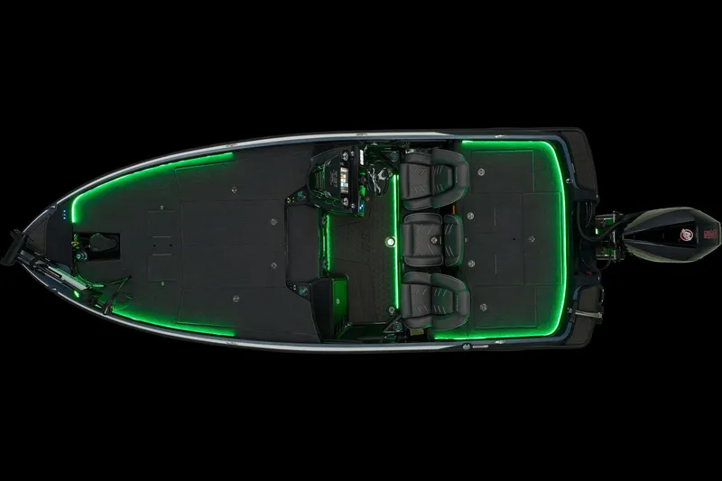 Slide: The Image of 2024 Nitro Z21 XL boat console with Lowrance technology. - 9