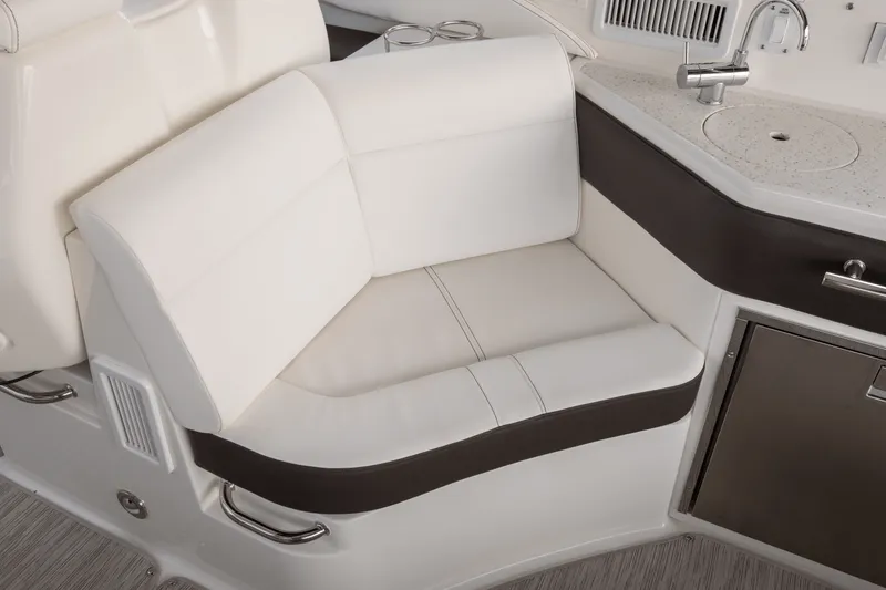 Slide: The Image of Sea Ray Sundancer 320 Outboard 2027 - 10
