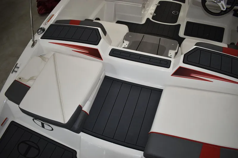 Slide: The Image of Tahoe® T16 2024 - 23