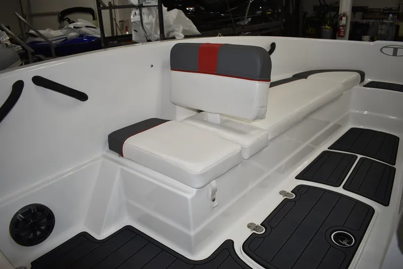 Slide: The Image of Tahoe® T16 2024 - 45