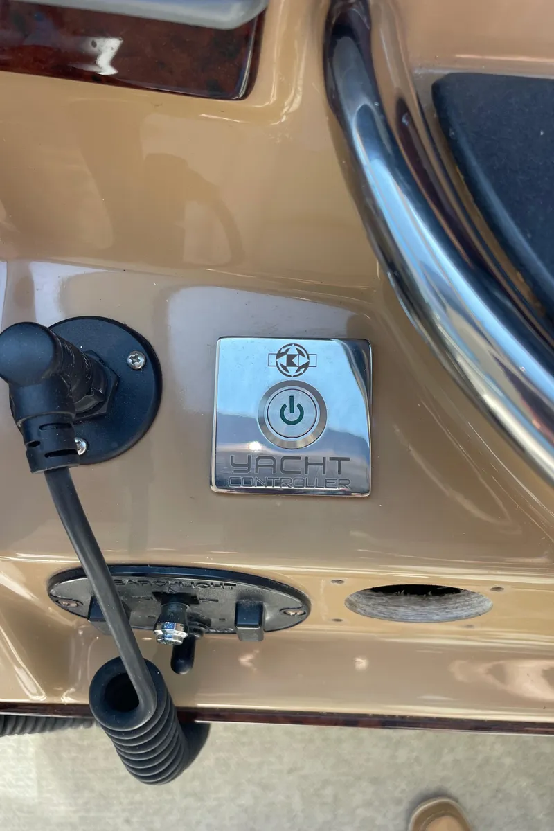 Slide: The Image of Carver 506 Motor Yacht 2001 - 70