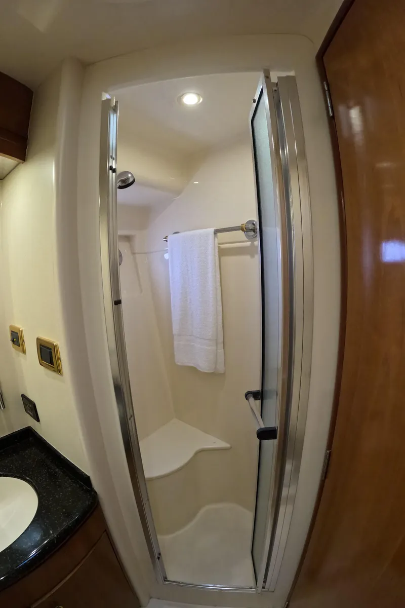 Slide: The Image of Carver Yachts 506 Motor Yacht 2001 - 58