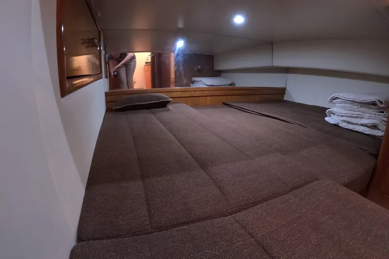 Slide: The Image of Carver Yachts 506 Motor Yacht 2001 - 62