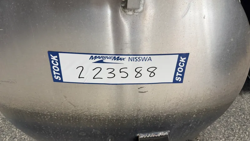 Slide: The Image of Premier 230 SUNSATION 2019 - 82
