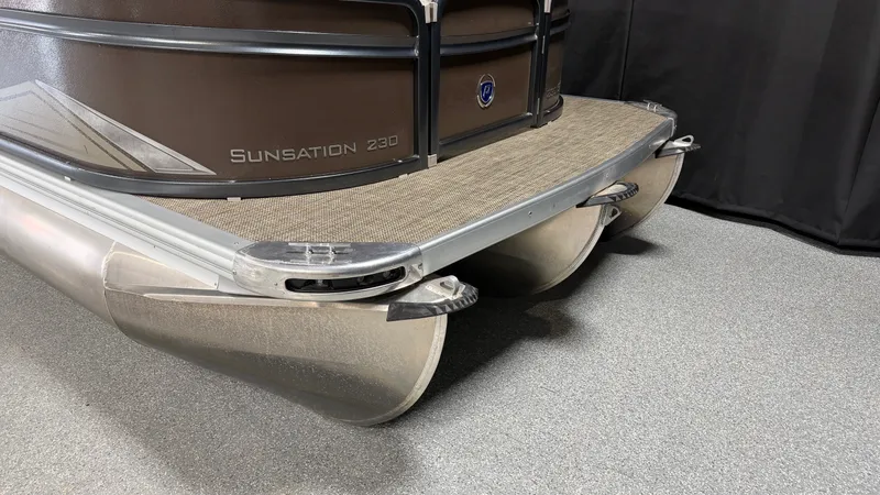 Slide: The Image of Premier 230 SUNSATION 2019 - 7