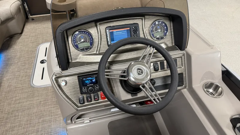 Slide: The Image of Premier 230 SUNSATION 2019 - 47