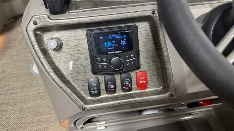 Slide: The Image of Premier 230 SUNSATION 2019 - 52
