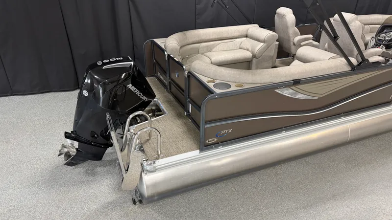 Slide: The Image of Premier 230 SUNSATION 2019 - 4