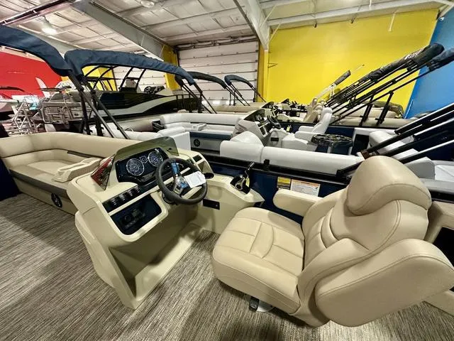 Slide: The Image of 2024 Godfrey Pontoons Sweetwater 2286 SFL GTP 27 In. Center Tube Package interior. - 7