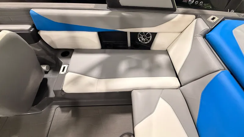 Slide: The Image of ATX 22 TYPE S 2020 - 13