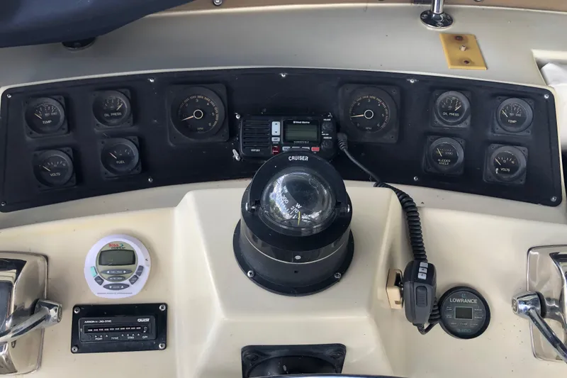 Slide: The Image of Control panel of a 1989 Bluewater Yachts 55' Coastal Cruiser. - 35