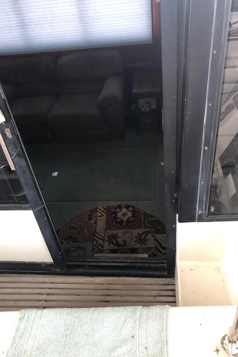 Slide: The Image of Interior view of 1989 Bluewater Yachts 55' Coastal Cruiser, showing living area. - 38