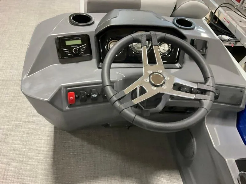 Slide: The Image of Bennington 20 SVL 2024 - 10