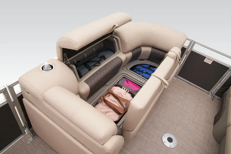 Slide: The Image of Sun Tracker Party Barge 22 DLX 2024 - 24