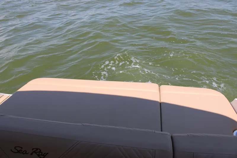 Slide: The Image of Sea Ray SDX 230 Surf 2026 - 18