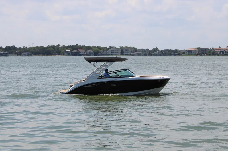 Slide: The Image of Sea Ray SDX 230 Surf 2026 - 4
