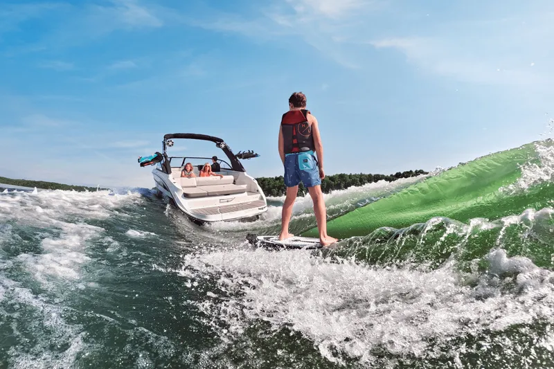 Slide: The Image of Sea Ray SDX 230 Surf 2026 - 31