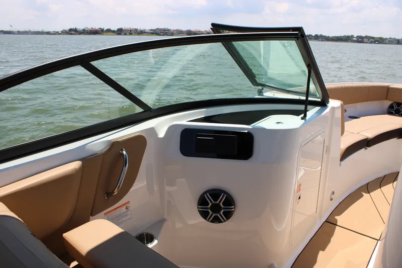 Slide: The Image of Sea Ray SDX 230 Surf 2026 - 22