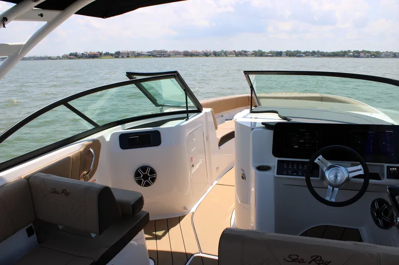 Slide: The Image of Sea Ray SDX 230 Surf 2026 - 14