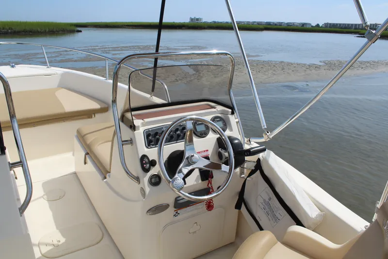 Slide: The Image of Scout 175 SPORT DORADO 2021 - 15