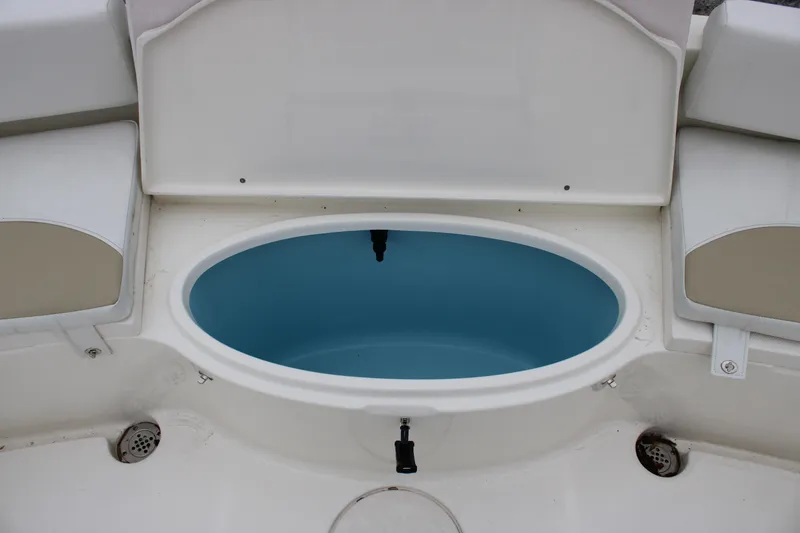 Slide: The Image of Bulls Bay 200 Center Console 2024 livewell compartment - 11