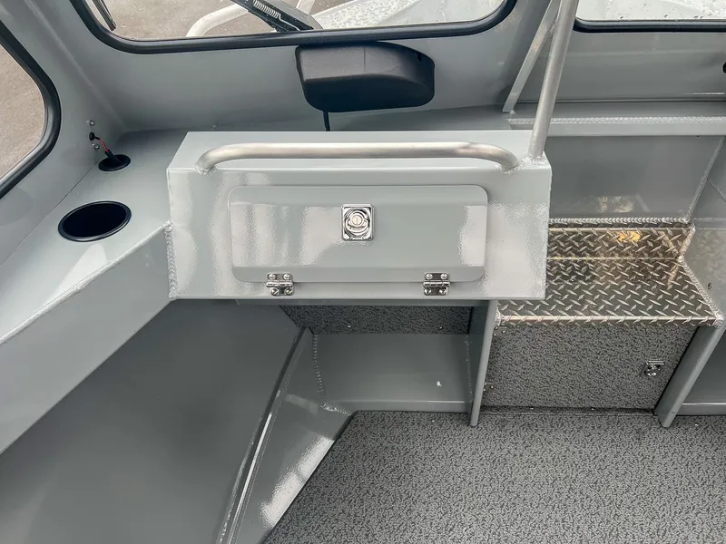 Slide: The Image of Hewescraft 200 ProV 2024 - 10