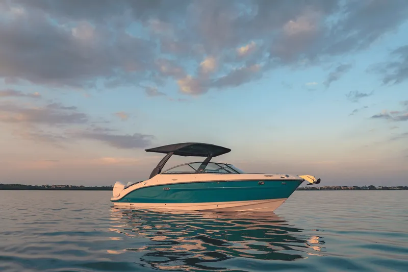 Slide: The Image of Sea Ray SLX 280 Outboard 2027 - 29