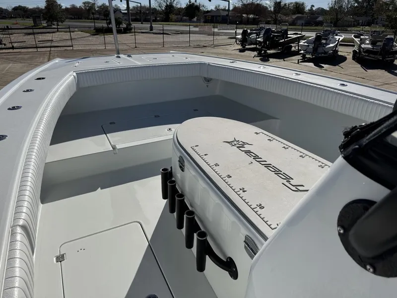 Slide: The Image of Freeman 34 VH Hull and Trailer 2019 - 22