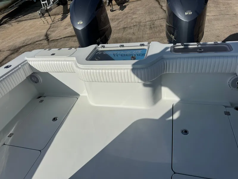 Slide: The Image of Freeman 34 VH Hull and Trailer 2019 - 27