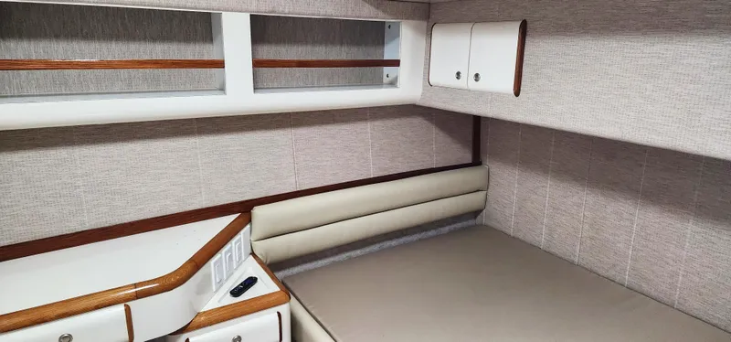Slide: The Image of Interior cabin of a 1997 Sea Ray 550 Sedan Bridge yacht. - 20