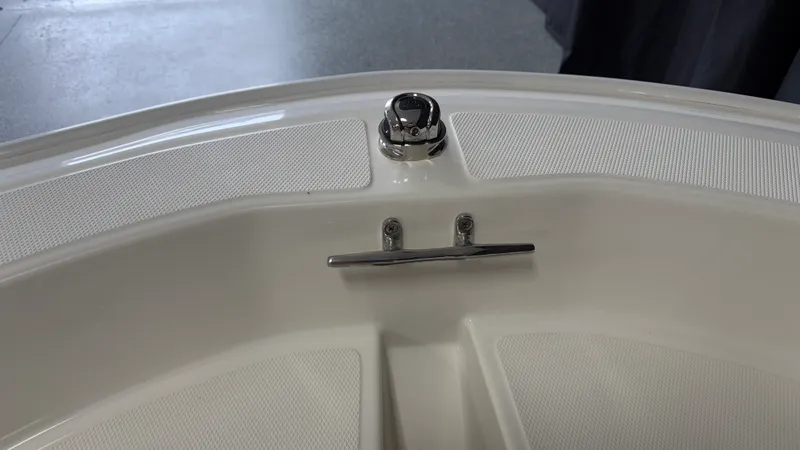 Slide: The Image of Boston Whaler 130 Super Sport 2027 - 29