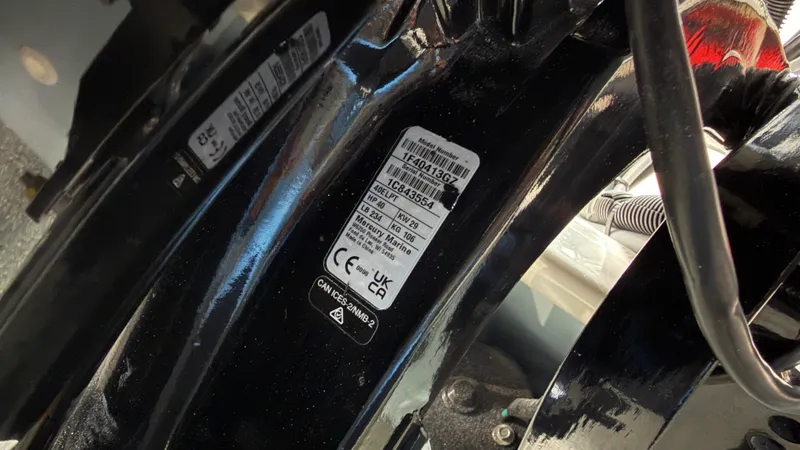 Slide: The Image of Boston Whaler 130 Super Sport 2027 - 38