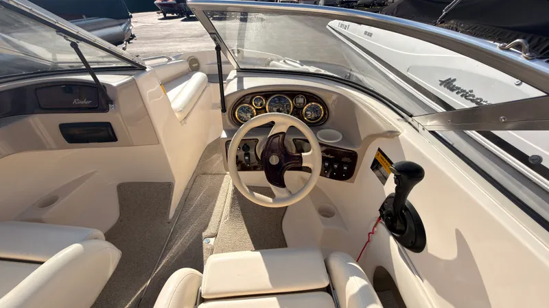 Slide: The Image of Rinker CAPTIVA 192 2002 - 17