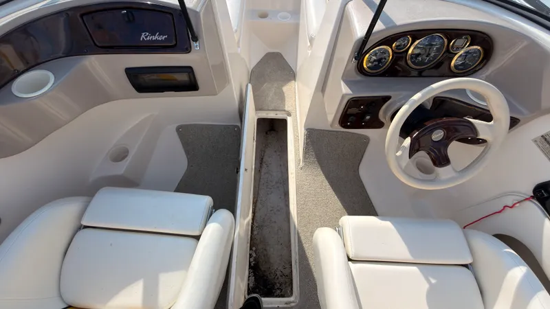 Slide: The Image of Rinker CAPTIVA 192 2002 - 25