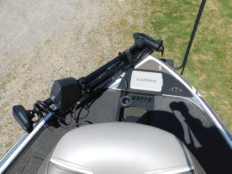 Slide: The Image of 2024 Nitro Z19 boat deck with Garmin equipment and trolling motor. - 5