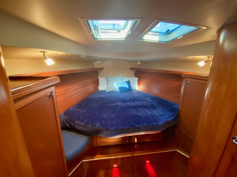 Slide: The Image of Marlow-Hunter Aft Cockpit 2012 - 31