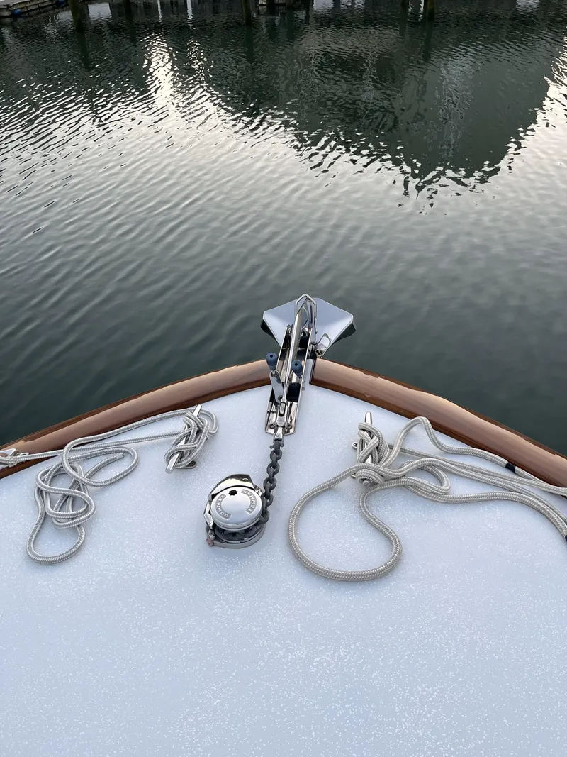 Slide: The Image of Lewmar Anchor Windlass - 15