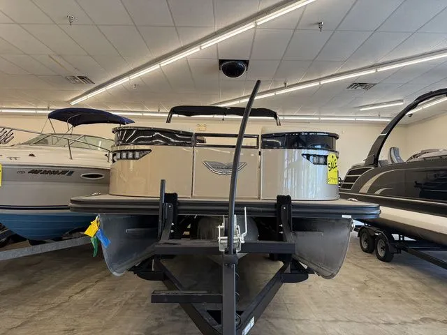 Slide: The Image of Bennington 23 RXSB 2020 - 2