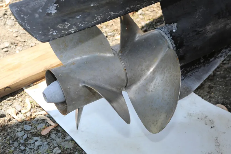 Slide: The Image of Close-up of a 2004 Sea Ray 290 Amberjack boat propeller. - 43