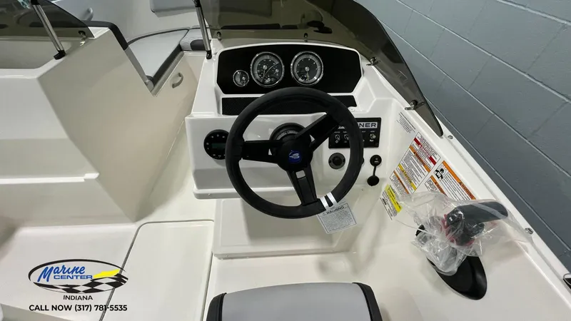 Slide: The Image of Bayliner Element M19 2024 - 2