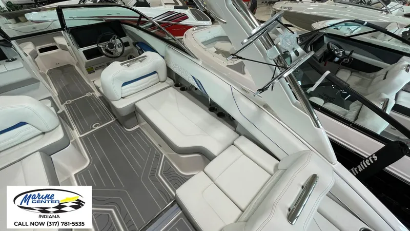 Slide: The Image of Regal LS 4 SURF ULTIMATE 2024 - 13